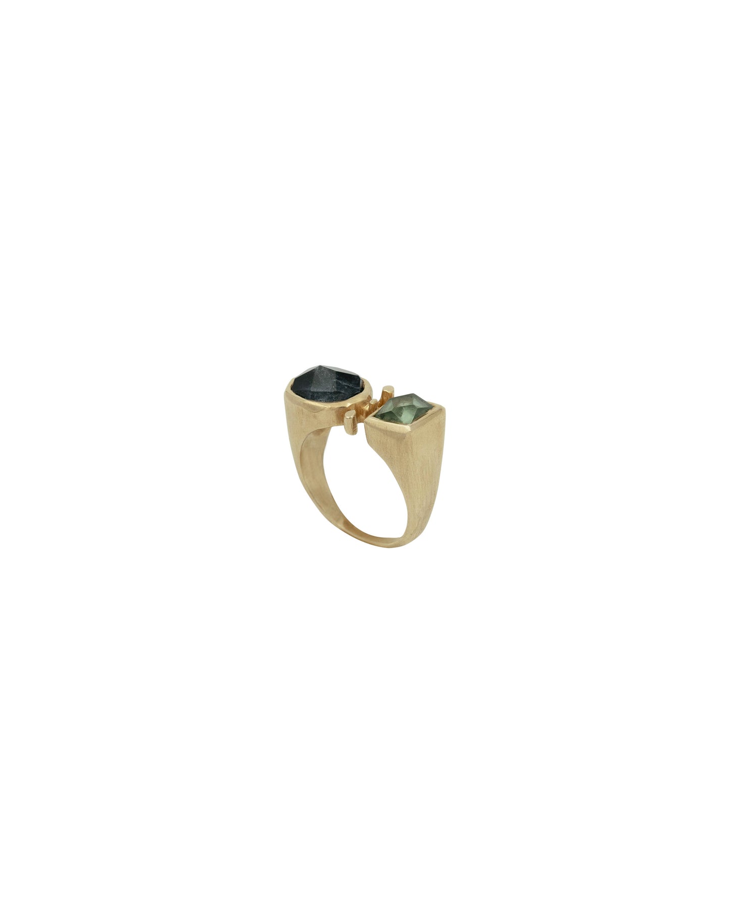 Bronze Frithia III ring