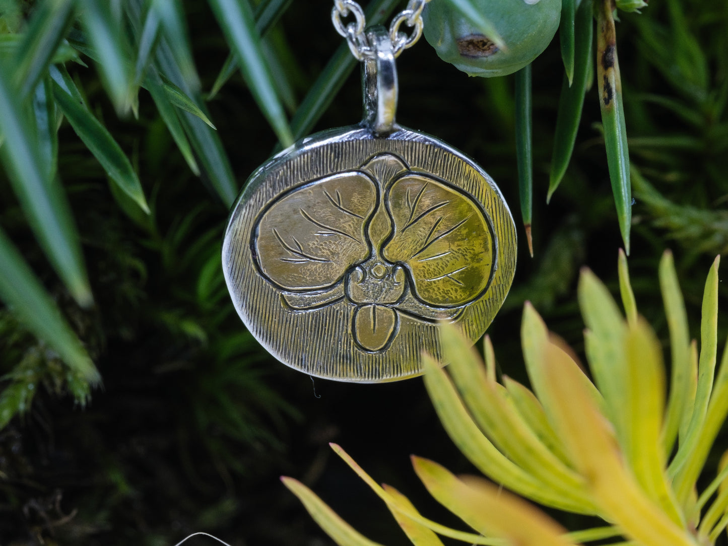 Pendant with Orchid